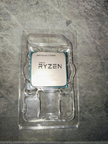 Περισσότερες πληροφορίες για "AMD Ryzen 7 2700X"