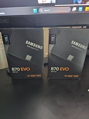 Περισσότερες πληροφορίες για "ΠΩΛΕΙΤΕ SSD SAMSUNG 1TB EVO"