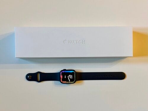 Περισσότερες πληροφορίες για "Apple Watch Series 7 (45mm/Μαύρο/Αλουμίνιο)"