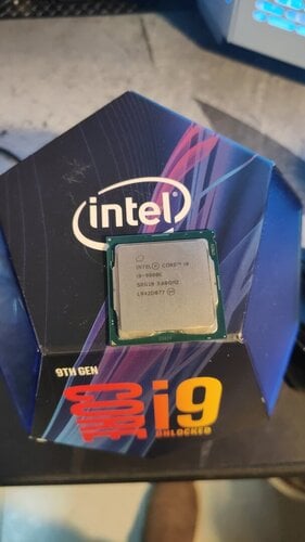 Περισσότερες πληροφορίες για "i9-9900k"