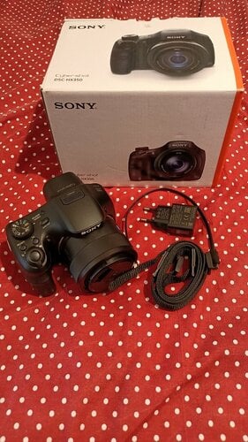 Περισσότερες πληροφορίες για "Sony DSC-HX350"