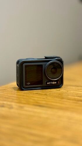 Περισσότερες πληροφορίες για "DJI Osmo Action 3 Adventure Combo"