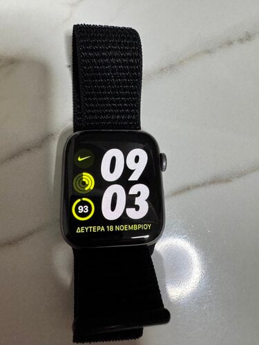 Περισσότερες πληροφορίες για "Apple Watch Series 4 (44mm/Γκρι/Αλουμίνιο)"