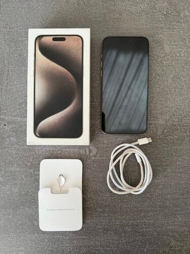 Περισσότερες πληροφορίες για "Apple iPhone 15 Pro Max (Τιτάνιο/256 GB)"