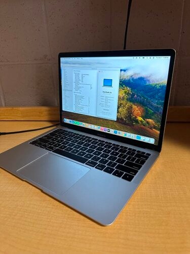 Περισσότερες πληροφορίες για "Macbook Air 2018 retina NEW BATTERY"