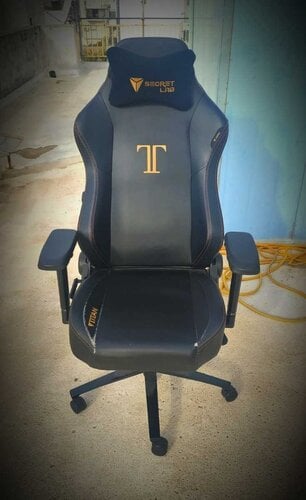 Περισσότερες πληροφορίες για "SecretLab Titan XL"