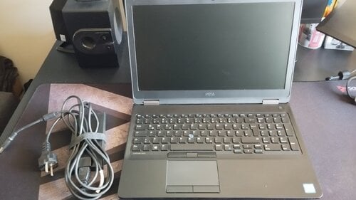 Περισσότερες πληροφορίες για "ΠΩΛΕΙΤΑΙ LAPTOP DELL LATITUDE E5570 - 200€"