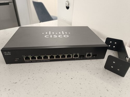 Περισσότερες πληροφορίες για "Cisco Small Business SG300-10P Gigabit Ethernet Managed Switch"