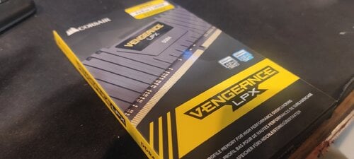 Περισσότερες πληροφορίες για "Corsair Vengeance LPX CMK16GX4M2B3200C16 (16 GB/DDR4/3200MHz)"