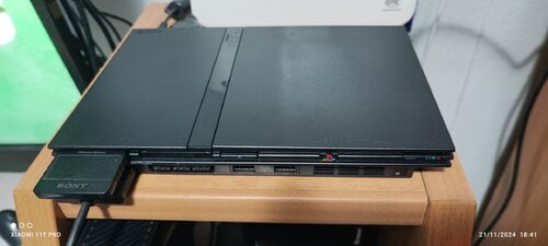 Περισσότερες πληροφορίες για "Ps2 slim +chip matrix"