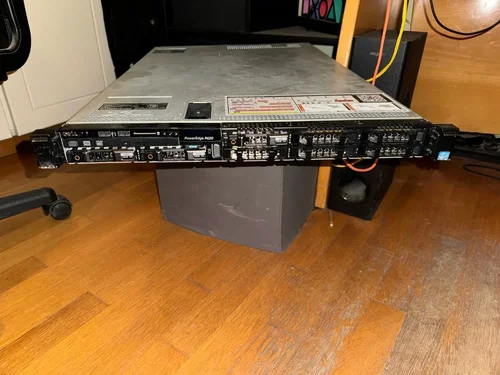 Περισσότερες πληροφορίες για "Server Dell PowerEdge R620"