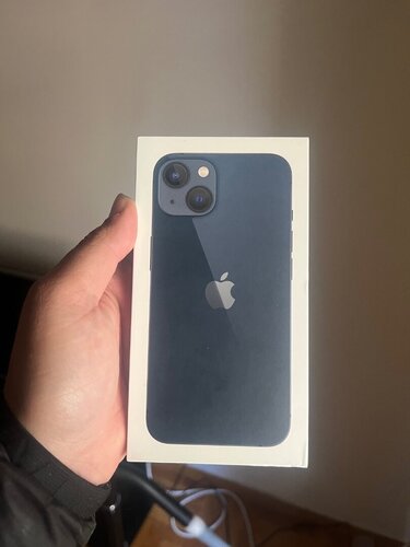 Περισσότερες πληροφορίες για "Apple iPhone 13 (Μαύρο/256 GB)"