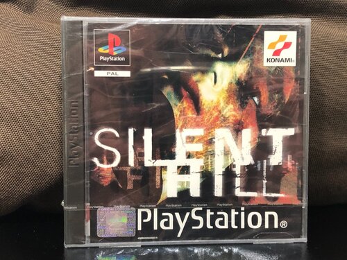 Περισσότερες πληροφορίες για "SILENT HILL PS1 COMPLETE FULL INBOX PAL"