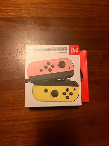 Περισσότερες πληροφορίες για "Joy-con Controller set yellow pink"