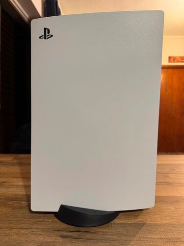 Περισσότερες πληροφορίες για "Sony PlayStation 5 Console + DualSense + Games + 2 Cover plates"