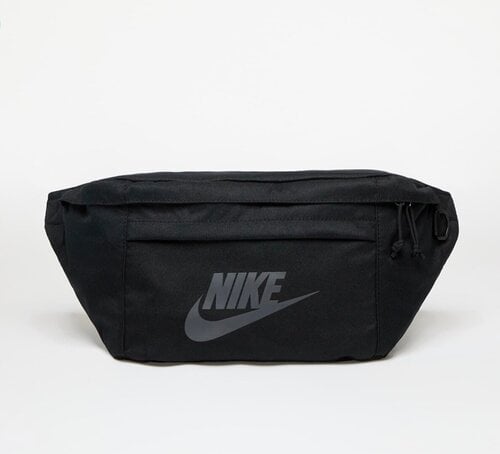 Περισσότερες πληροφορίες για "Nike Tech Oversized Hip Pack 10 Litre Black"