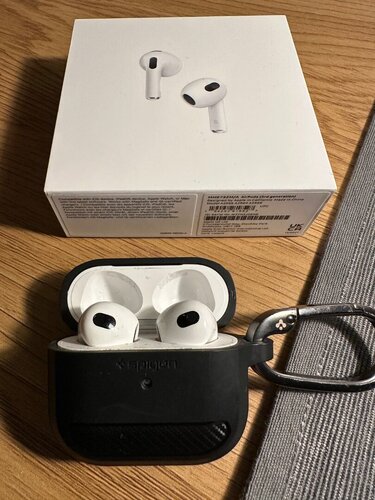 Περισσότερες πληροφορίες για "Apple AirPods (3rd generation) (Άσπρο)"