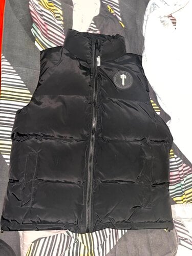 Περισσότερες πληροφορίες για "Trapstar puffer vest"