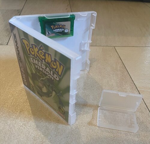 Περισσότερες πληροφορίες για "Pokemon Emerald"