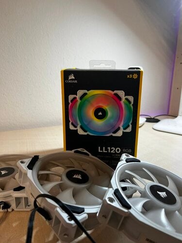 Περισσότερες πληροφορίες για "Corsair LL120 RGB Dual Light Loop Case Fan with rgb+fun headers hubs με Σύνδεση 4-Pin PWM 3τμχ Λευκό"