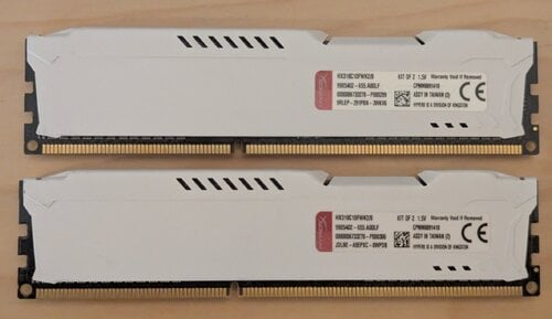 Περισσότερες πληροφορίες για "Kingston HyperX 4x4GB DDR3 1866MHz CL10"