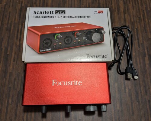 Περισσότερες πληροφορίες για "Focusrite Scarlet 2i2 3rd generation"