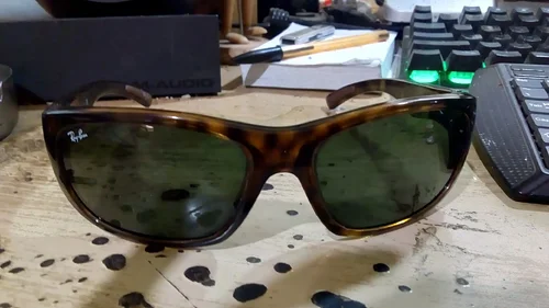 Περισσότερες πληροφορίες για "Ray Ban RB 4177 710 63018 3N Polarized (Made in Italy)"