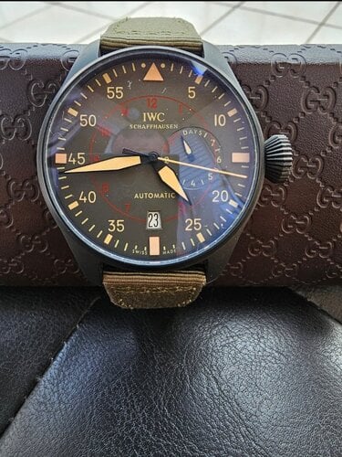 Περισσότερες πληροφορίες για "IWC Big Pilots Top Gun Miramar 48 mm"