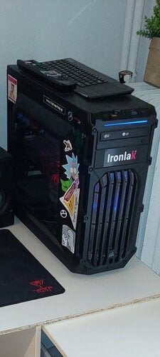 Περισσότερες πληροφορίες για "Corsair Carbide Spec-03 Midi Tower PC CASE"