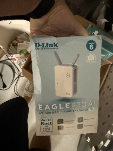 Περισσότερες πληροφορίες για "D-Link AX1500 Mesh Range Extender"