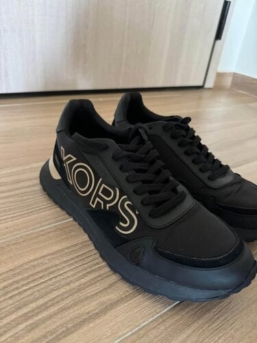 Περισσότερες πληροφορίες για "Παπούτσια sneakers Michael Kors No43"