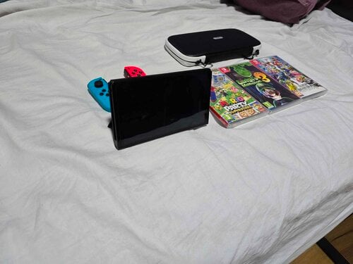 Περισσότερες πληροφορίες για "Nintendo Switch OLED (RED-BLUE)"