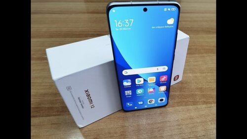 Περισσότερες πληροφορίες για "Xiaomi 12 5G (8/256 GB) +3 θήκες +Προστασία οθόνης - Άψογο Αντιπροσωπείας"