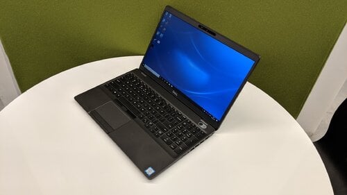 Περισσότερες πληροφορίες για "DELL LATITUDE 5500/BUSINESS/15.6"FHD/Ci5-4.10GHZ/SSD256GB/DDR4 12GB/BAKLIT"