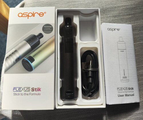 Περισσότερες πληροφορίες για "GEEK VAPE - Aegis Hero - Zeus X Mesh RTA  - Aspire Flexus Stick"