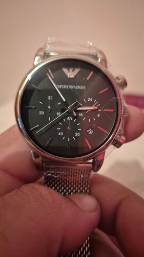 Περισσότερες πληροφορίες για "Emporio Armani Classic Watch"