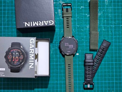 Περισσότερες πληροφορίες για "Garmin fenix 8 47mm AMOLED Sapphire Titanium Carbon Gray with Black and Pebble Gray"