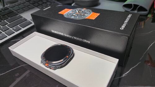 Περισσότερες πληροφορίες για "Samsung Galaxy Watch Ultra Titanium 47mm Αδιάβροχο με eSIM και Παλμογράφο (Titanium Gray)"