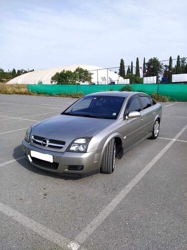 Περισσότερες πληροφορίες για "OPEL VECTRA 2004 C GTS 1.9 150HP"