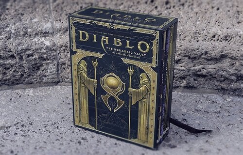 Περισσότερες πληροφορίες για "Diablo: Horadric Vault - The Complete Collection"