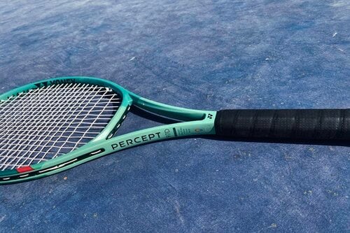 Περισσότερες πληροφορίες για "Yonex Percept 97D"