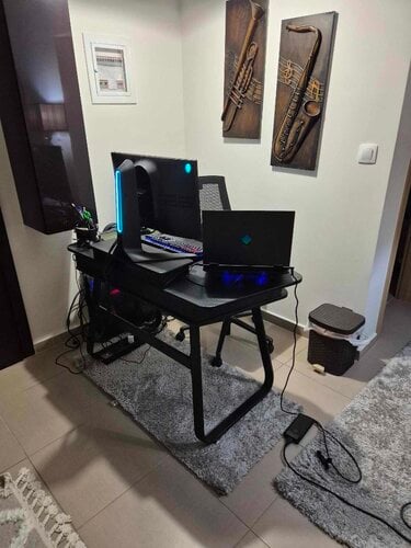 Περισσότερες πληροφορίες για "Gaming Desk FORCE"