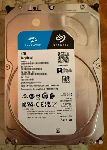 Περισσότερες πληροφορίες για "Seagate SkyHawk ST4000VX016 4TB 256MB Cache"