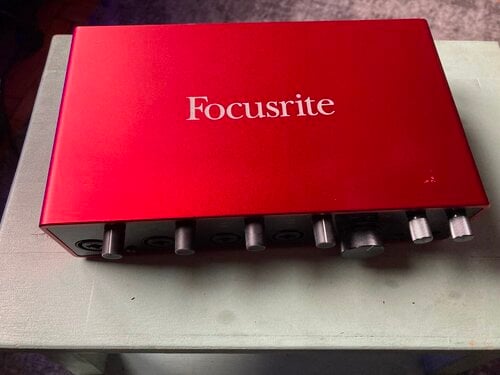 Περισσότερες πληροφορίες για "Focusrite Scarlett 18i8"