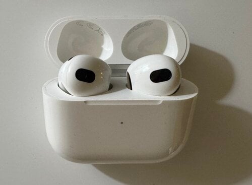 Περισσότερες πληροφορίες για "AirPods 3"