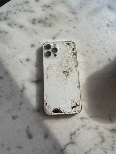 Περισσότερες πληροφορίες για "Apple iPhone 12 (Μαύρο/128 GB)"