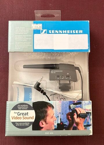 Περισσότερες πληροφορίες για "SENNHEISER MKE-400 Condenser Microphone (Πυκνωτικό μικρόφωνο)"