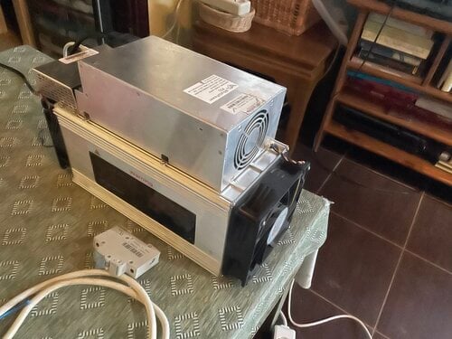 Περισσότερες πληροφορίες για "ASIC bitcoin miner micro bt Whatsminer m20s 68 ths"