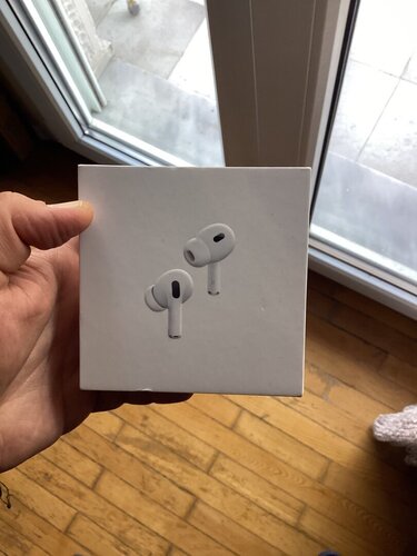 Περισσότερες πληροφορίες για "Apple AirPods Pro (2nd generation) with MagSafe Charging Case"