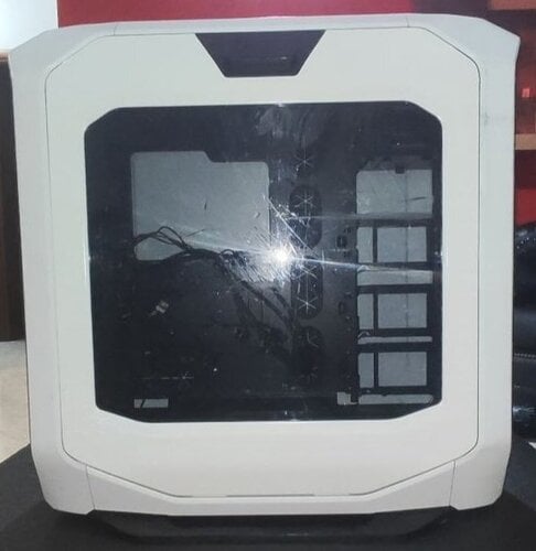 Περισσότερες πληροφορίες για "Graphite Series™ 780T White Full-Tower PC Case"